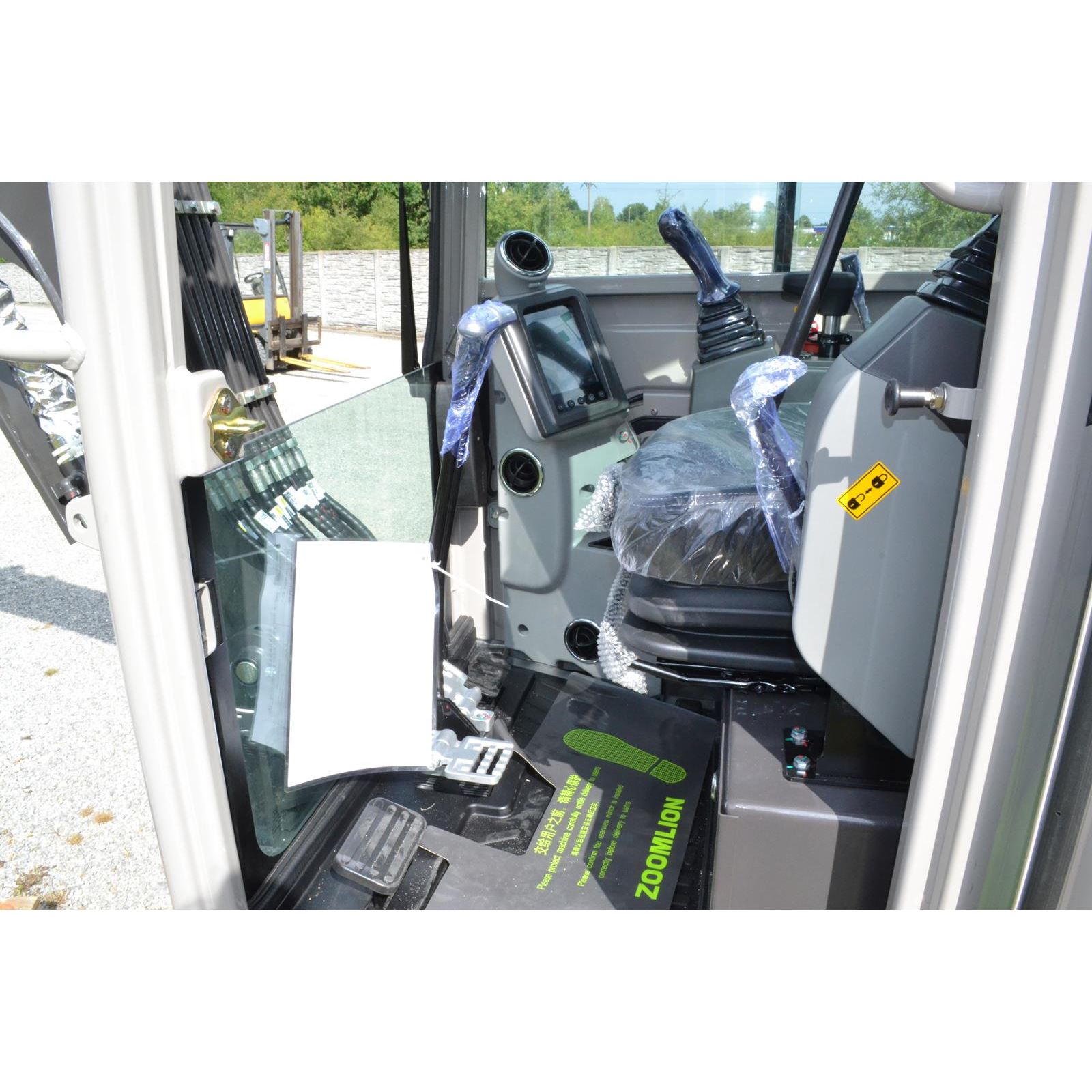 Миниколяска ZOOMLION ZE27GU 2,7T